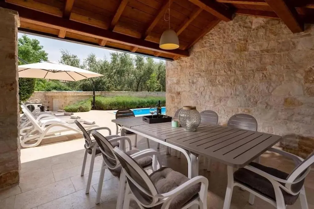 Villa Ema Tar-Vabriga Croatia