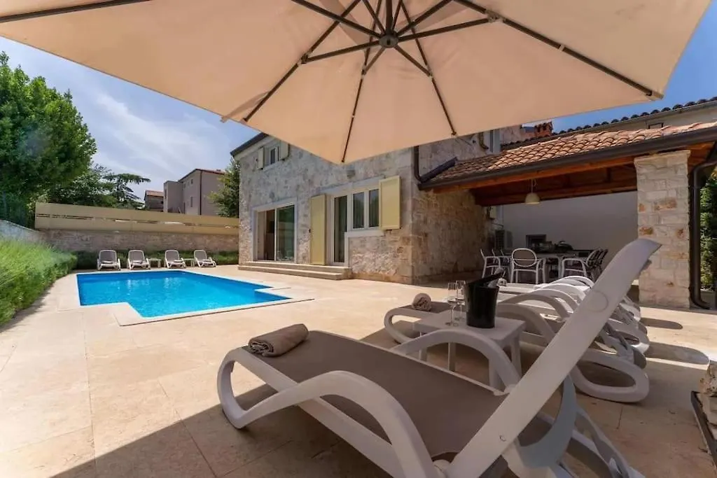 Villa Ema Tar-Vabriga 0*,  Croatia